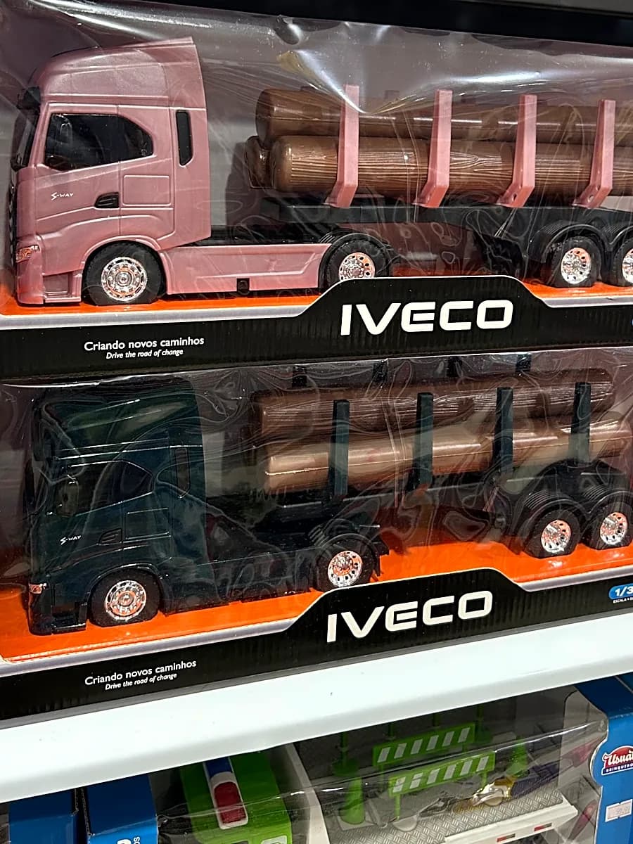 Caminhão Iveco